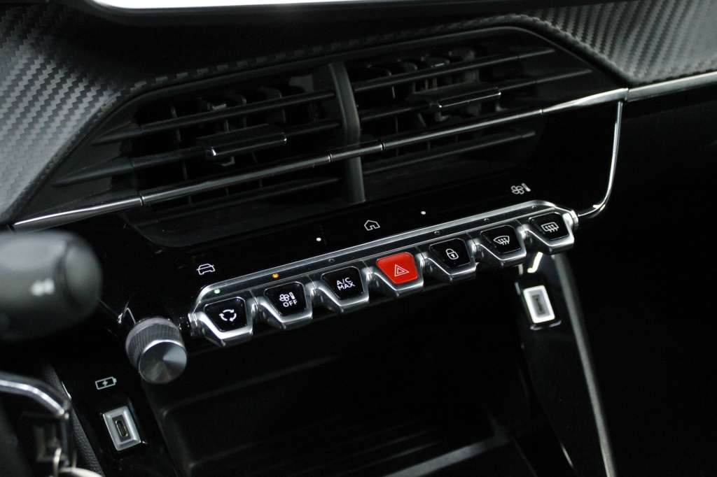 peugeot-208-2024-gasolina-1199cc
