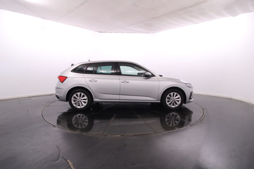 skoda-scala-2024-gasolina-999cc