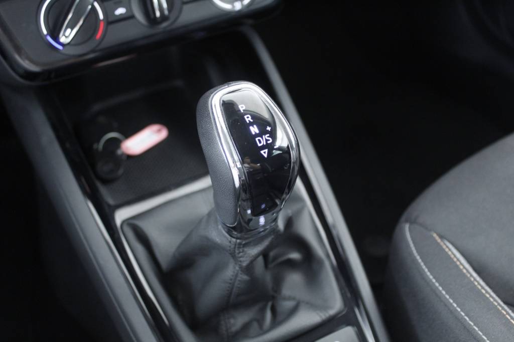 skoda-scala-2024-gasolina-999cc