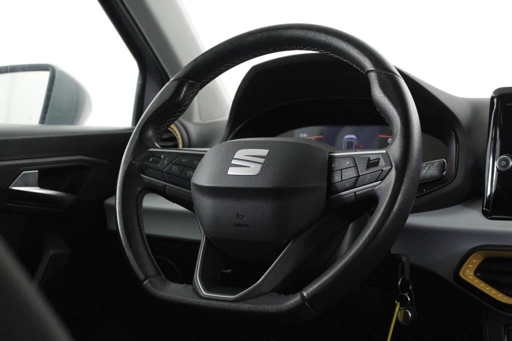 seat-arona-2024-gasolina-999cc