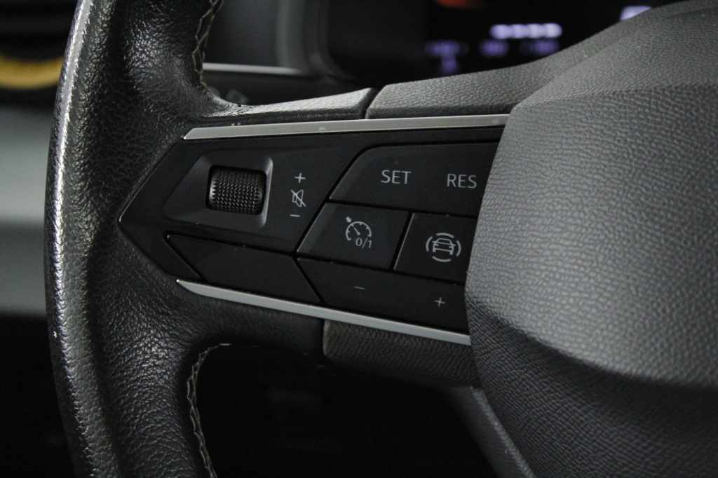 seat-arona-2024-gasolina-999cc