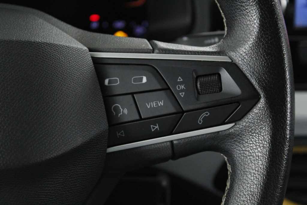 seat-arona-2024-gasolina-999cc
