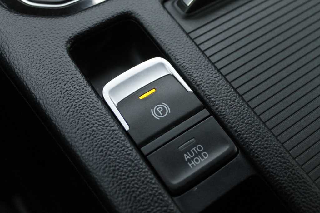 volkswagen-arteon-2023-diesel-1968cc