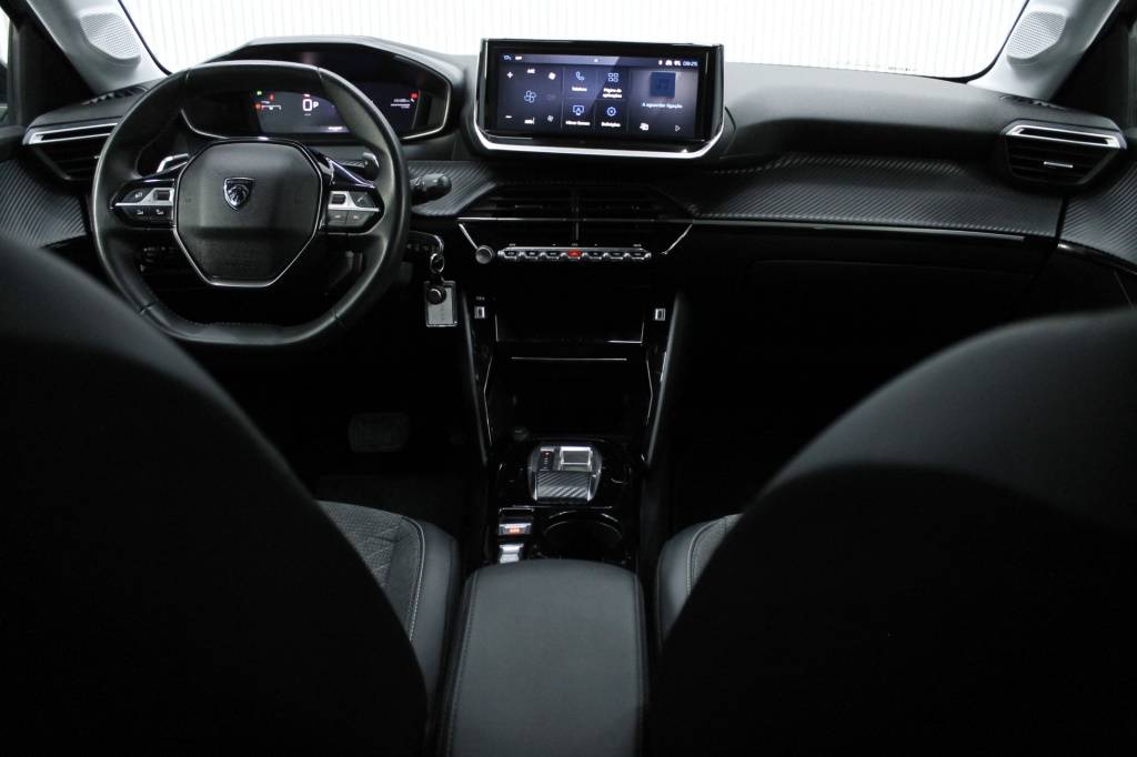 peugeot-208-2025-hibrido-1199cc