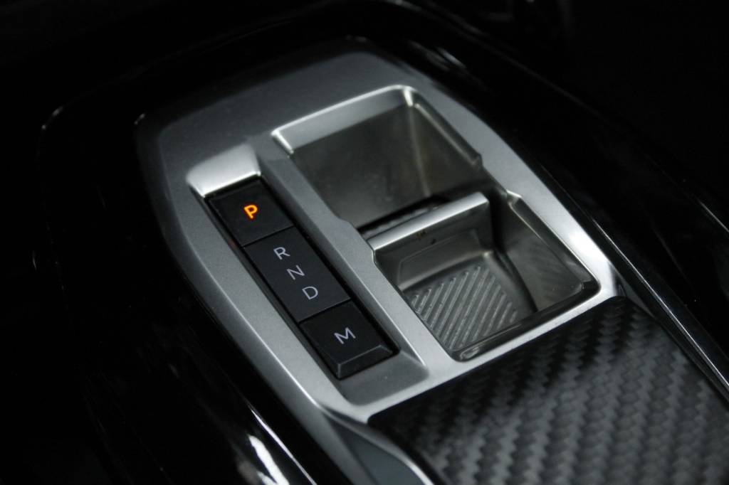peugeot-208-2025-hibrido-1199cc