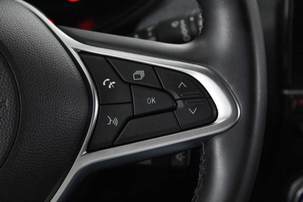 mitsubishi-colt-2024-gasolina-999cc