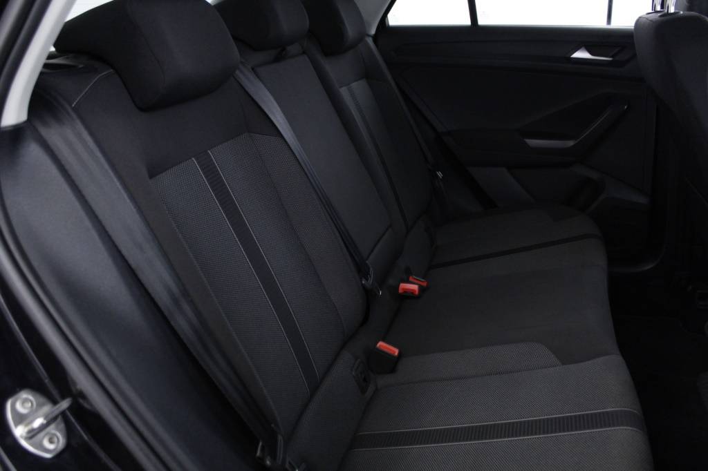 volkswagen-t-roc-2024-gasolina-999cc