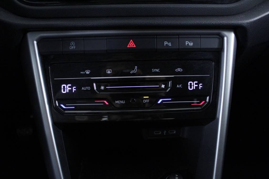 volkswagen-t-roc-2024-gasolina-999cc