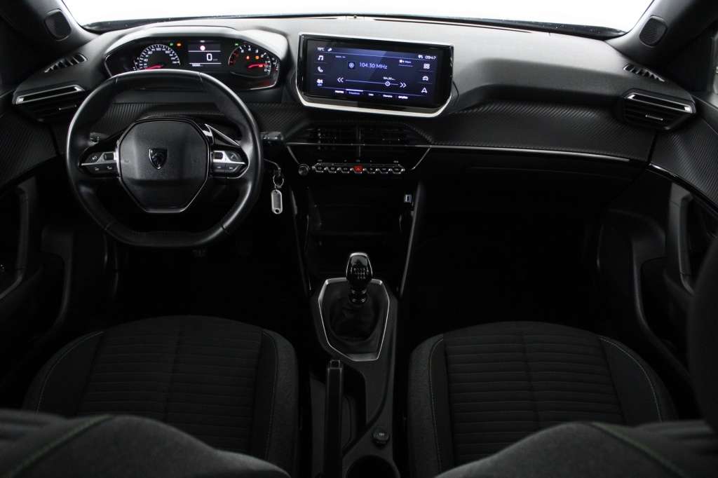 peugeot-2008-2024-gasolina-1199cc