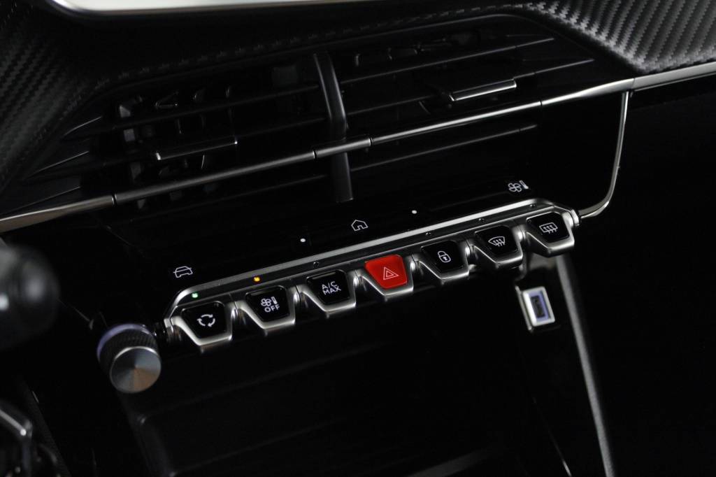 peugeot-2008-2024-gasolina-1199cc