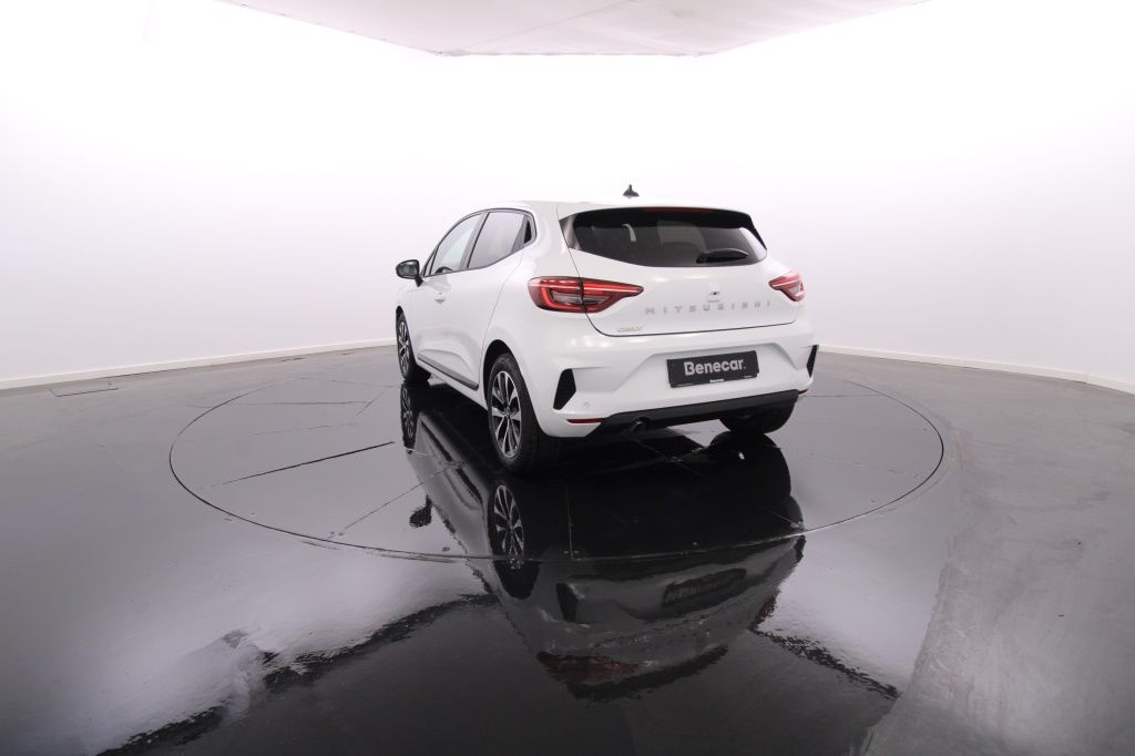 mitsubishi-colt-2024-gasolina-999cc
