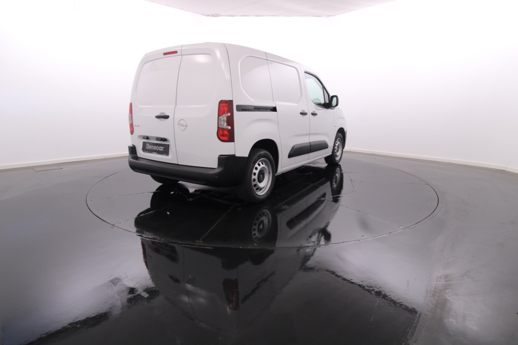 opel-combo-2024-diesel-1499cc