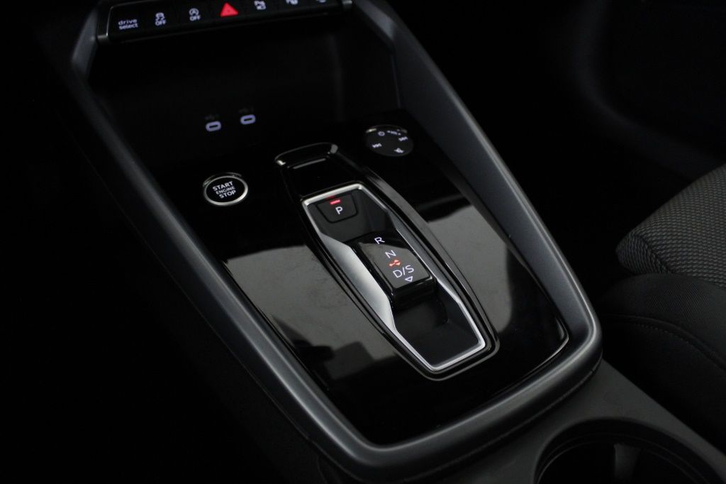 audi-a3-sportback-2025-hibrido-1498cc