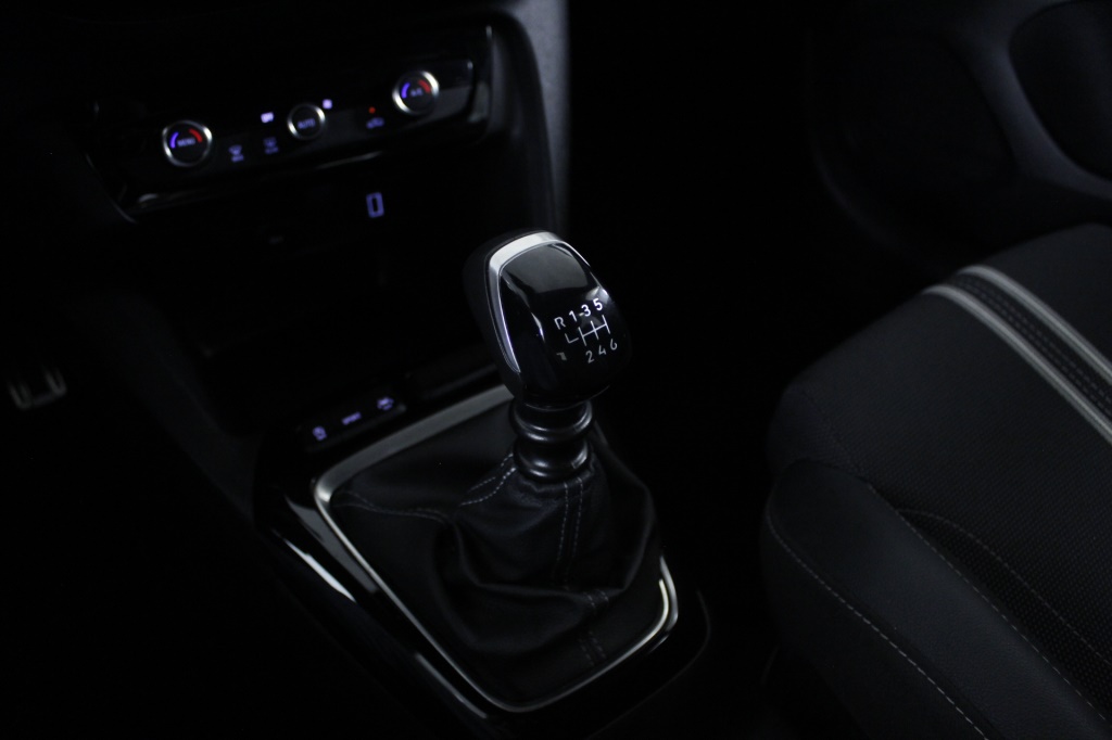 opel-corsa-2024-gasolina-1199cc