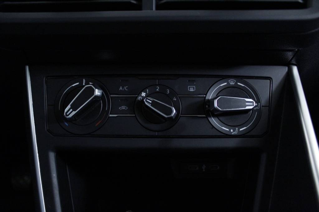 volkswagen-taigo-2024-gasolina-999cc