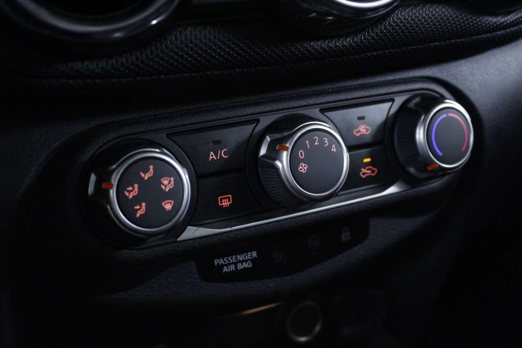 nissan-juke-2024-gasolina-999cc