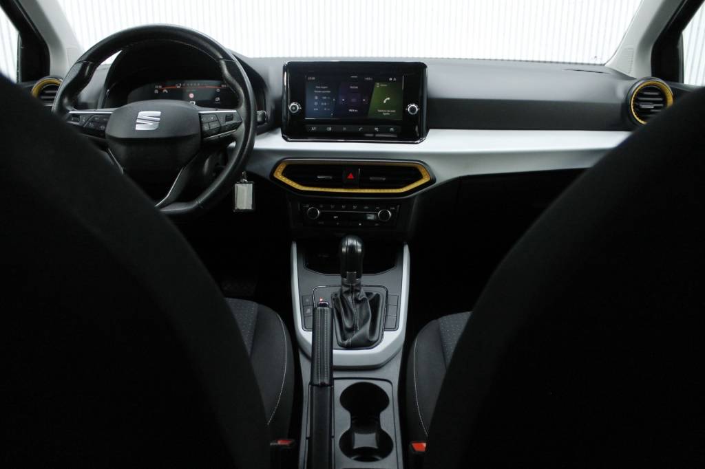 seat-arona-2024-gasolina-999cc