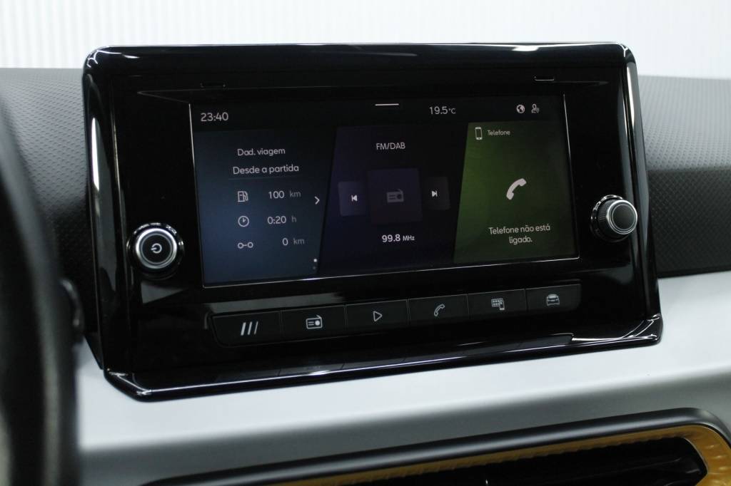 seat-arona-2024-gasolina-999cc