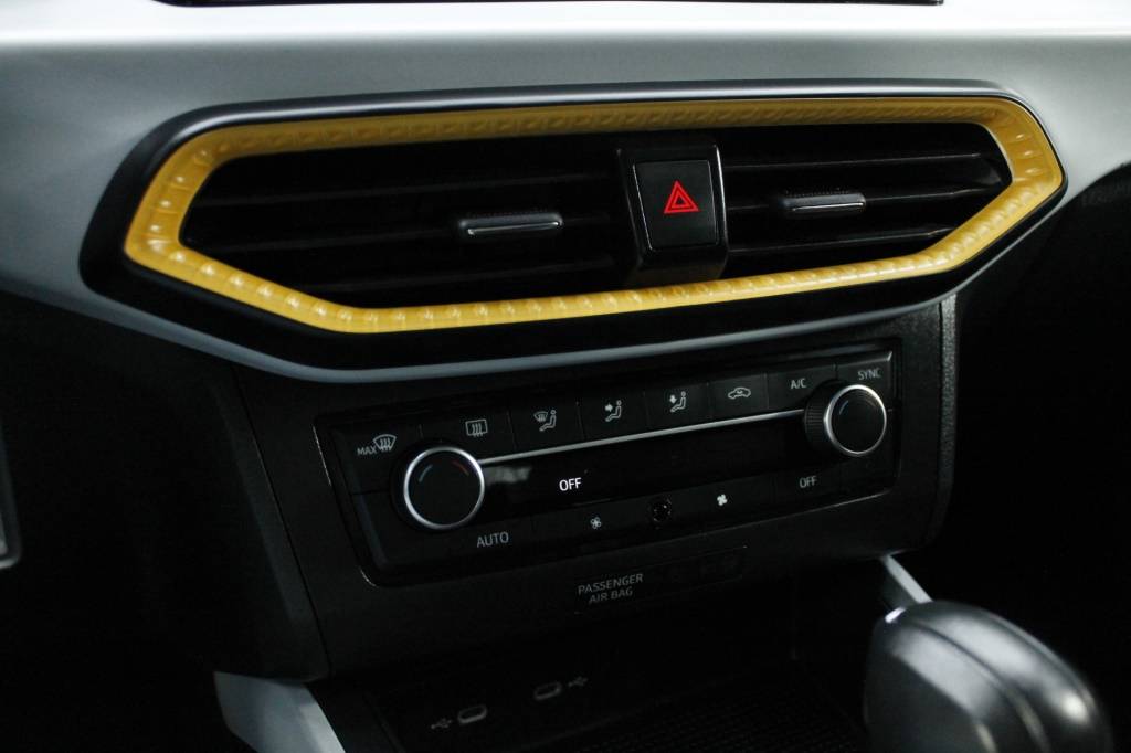 seat-arona-2024-gasolina-999cc