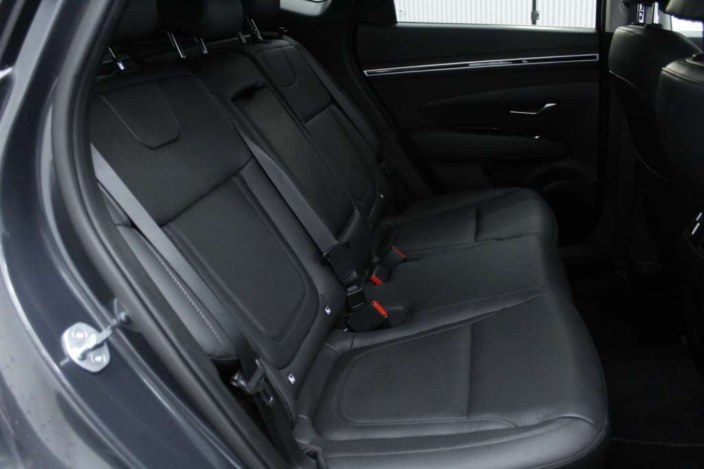 hyundai-tucson-2024-diesel-1598cc