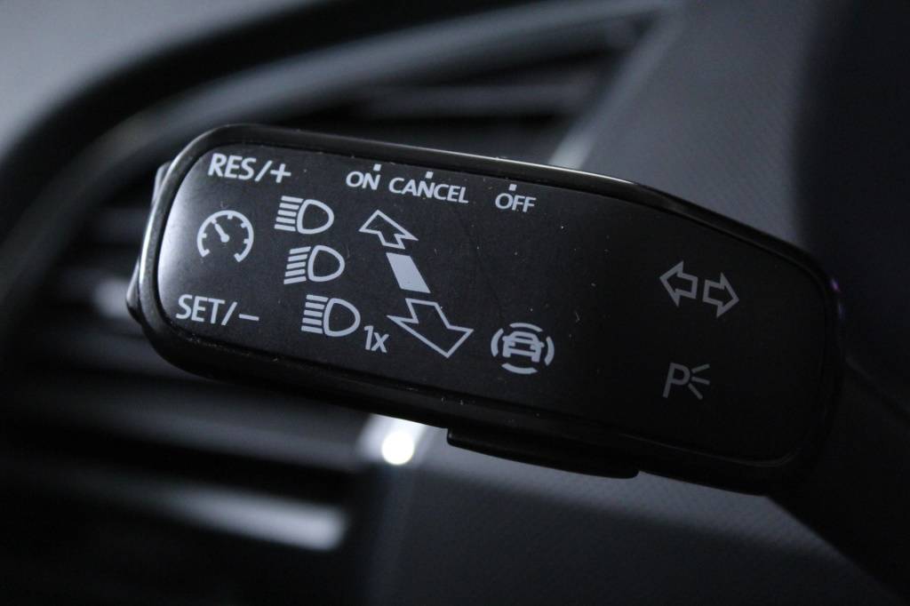 skoda-fabia-2022-gasolina-999cc