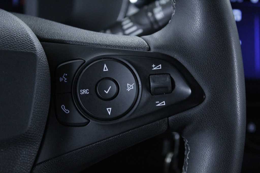 opel-corsa-2024-gasolina-1199cc