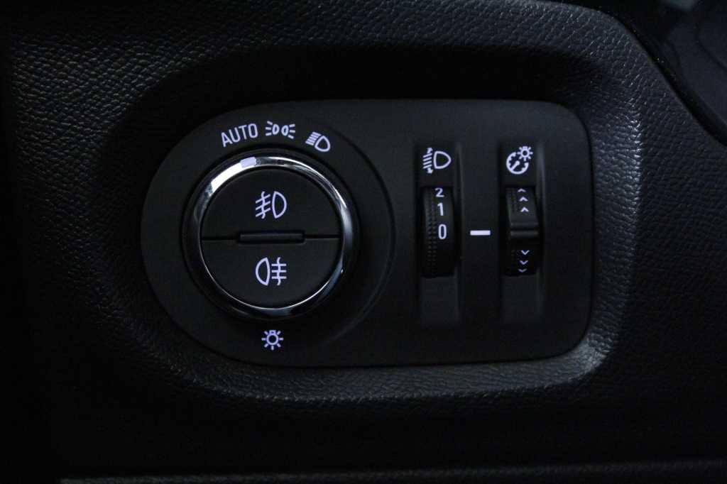 opel-corsa-2024-gasolina-1199cc