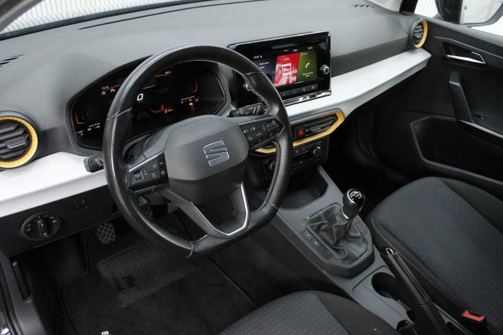 seat-ibiza-2024-gasolina-999cc