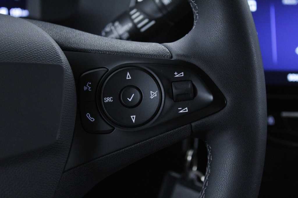 opel-corsa-2025-gasolina-1199cc