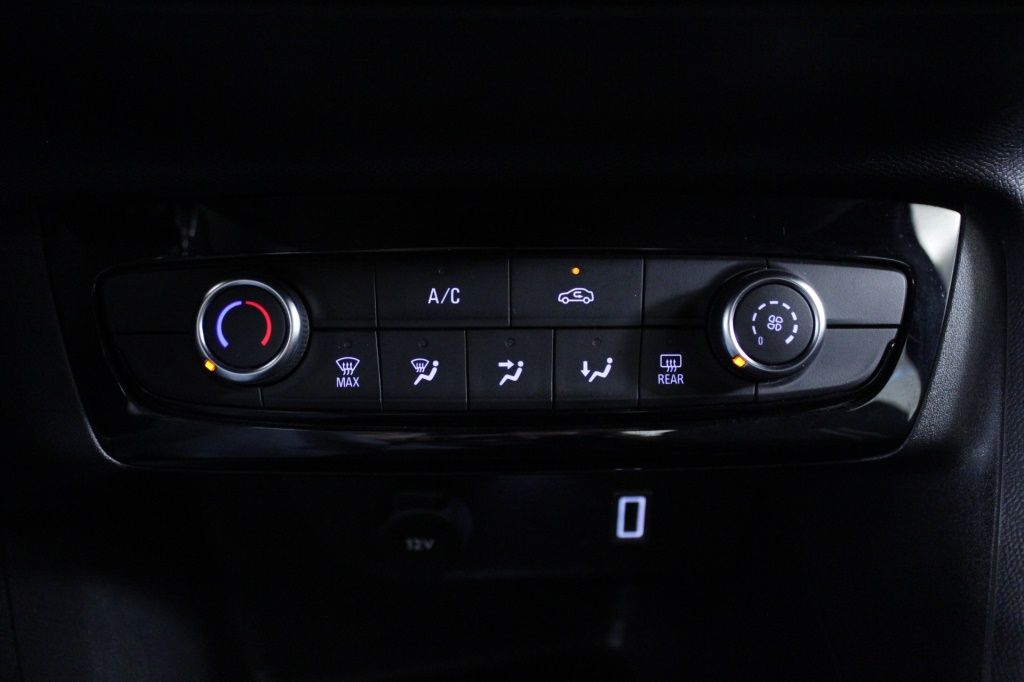 opel-corsa-2025-gasolina-1199cc
