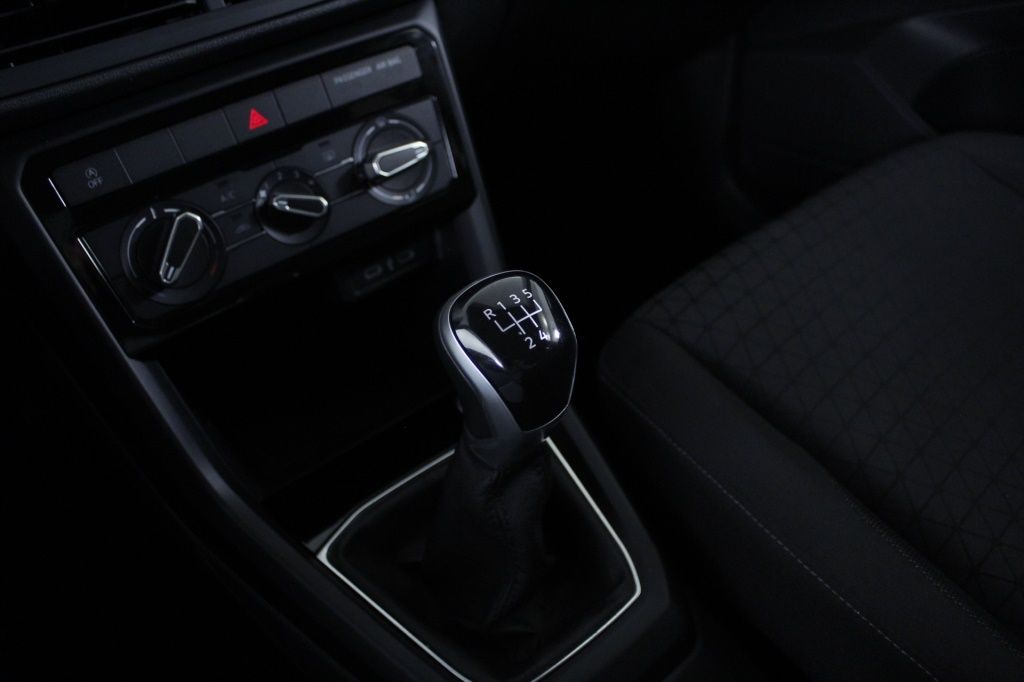 volkswagen-t-cross-2023-gasolina-999cc