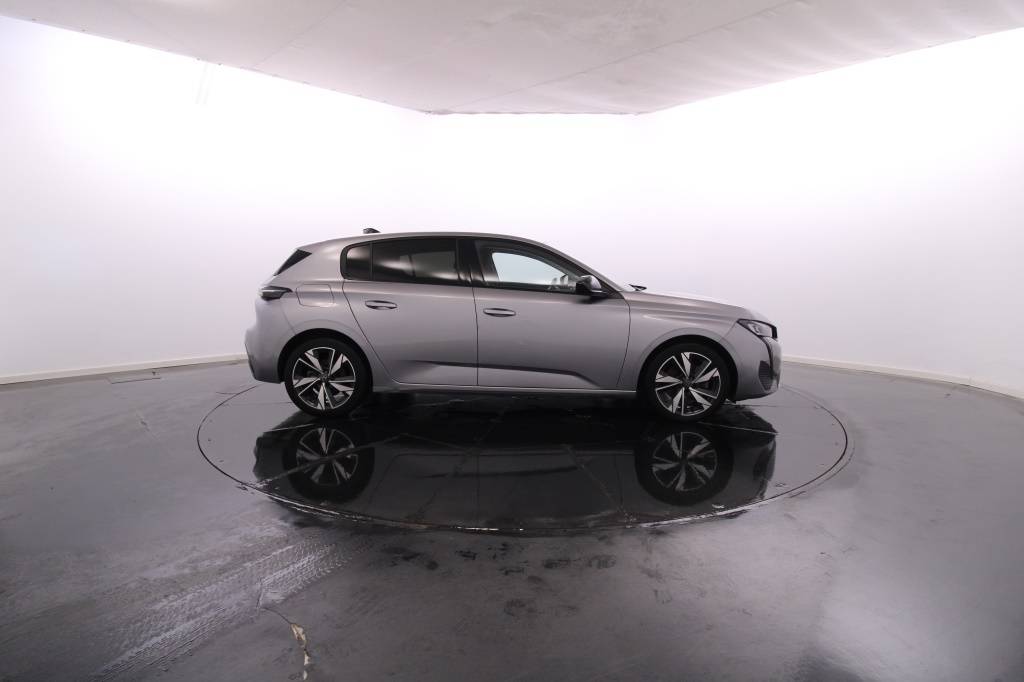 peugeot-308-2022-diesel-1499cc