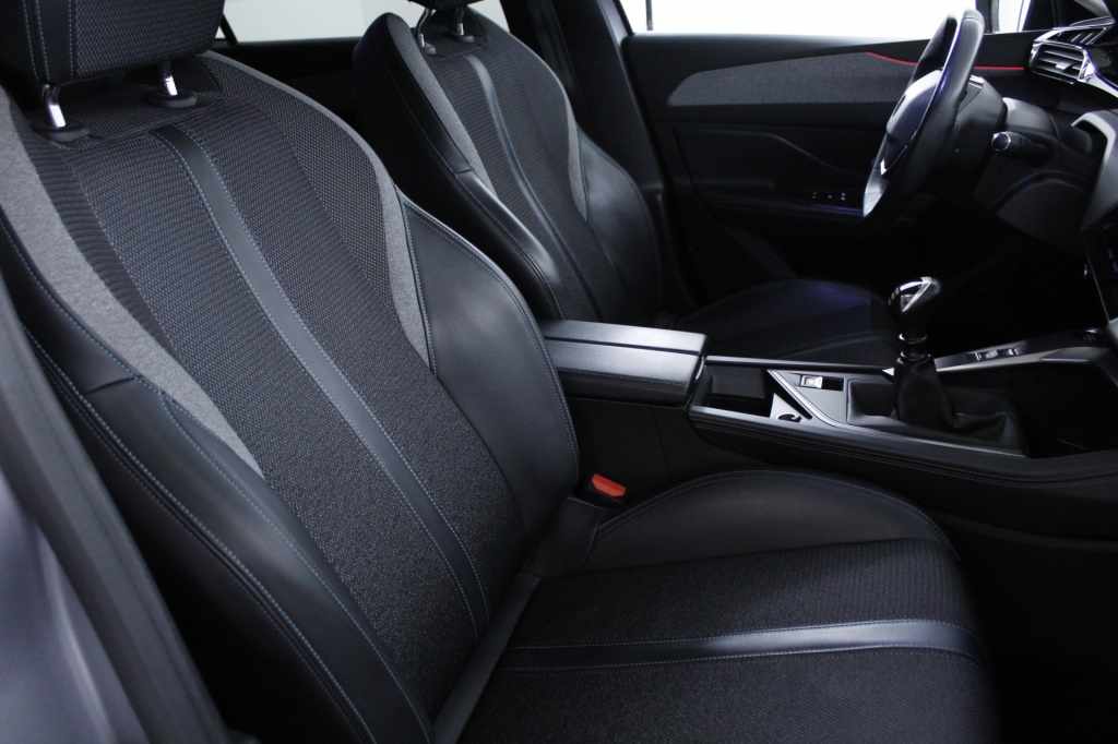 peugeot-308-2022-diesel-1499cc