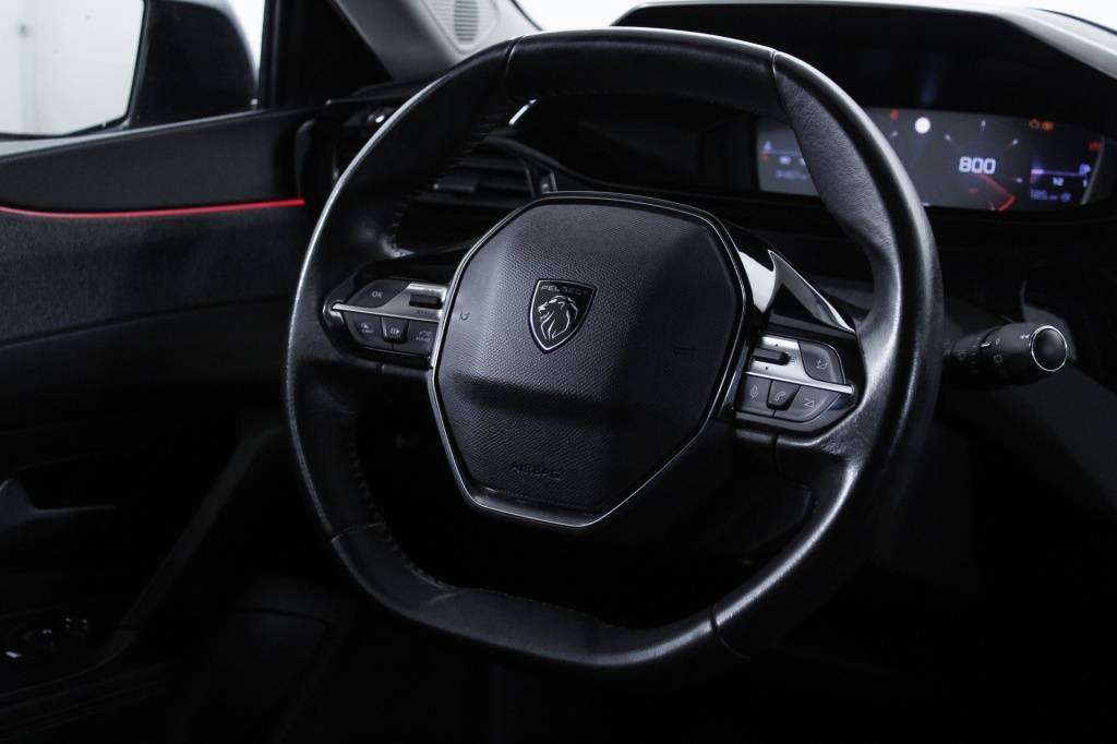 peugeot-308-2022-diesel-1499cc