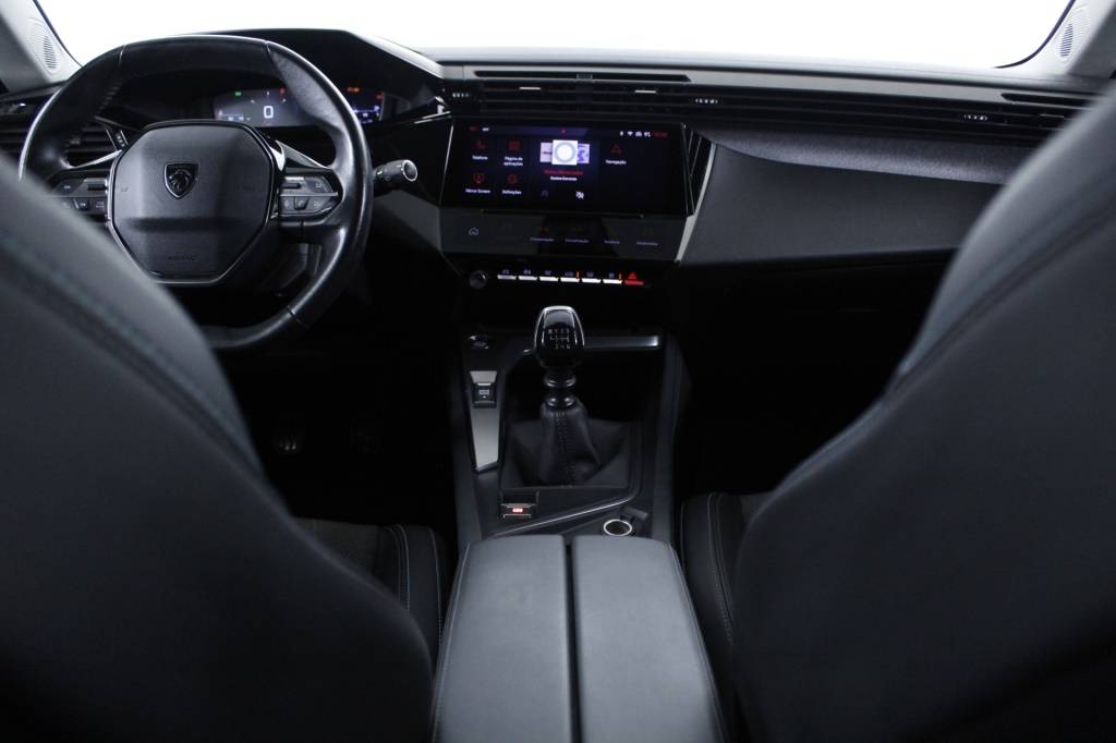 peugeot-308-2022-diesel-1499cc