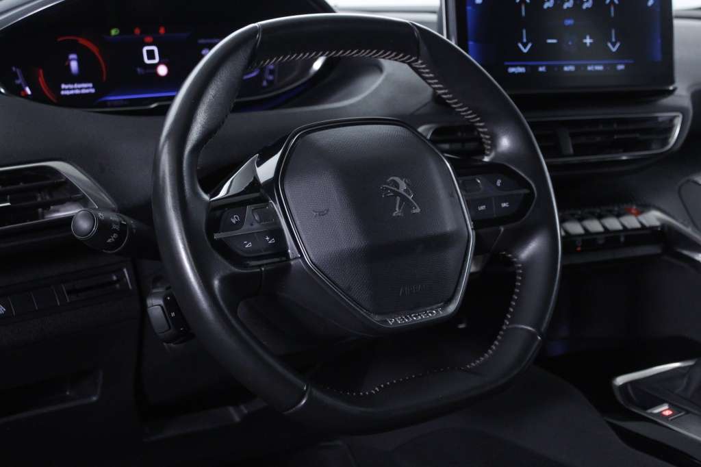 peugeot-3008-2022-diesel-1499cc