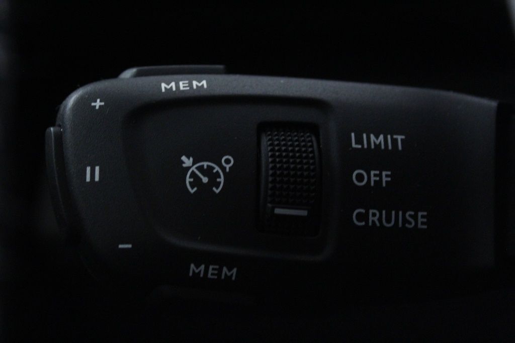 peugeot-3008-2022-diesel-1499cc