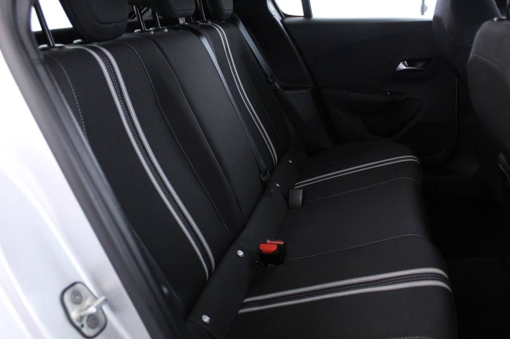opel-corsa-2024-gasolina-1199cc