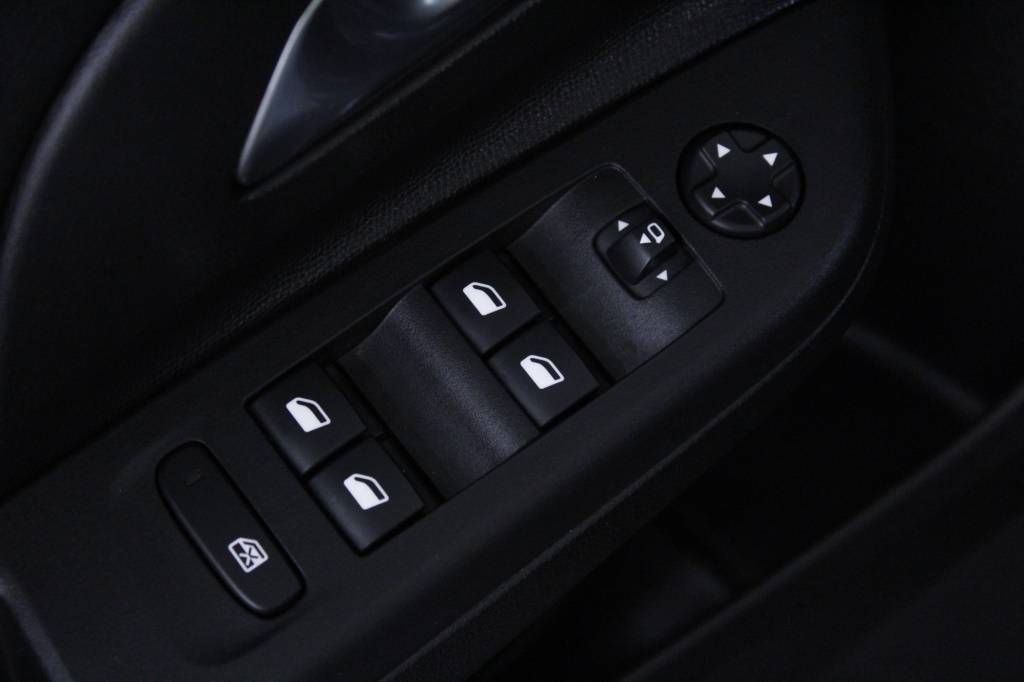 opel-corsa-2024-gasolina-1199cc