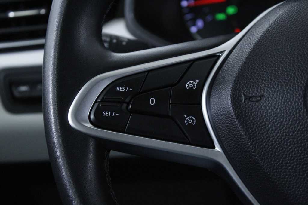 renault-clio-2023-gasolina-999cc