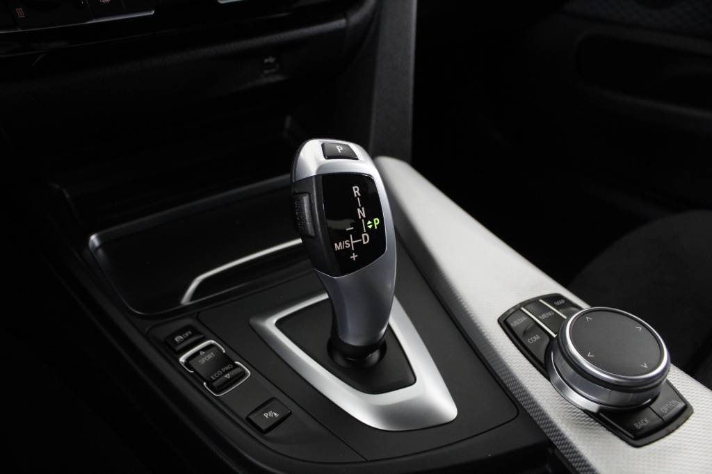 bmw-serie-4-2019-diesel-1995cc