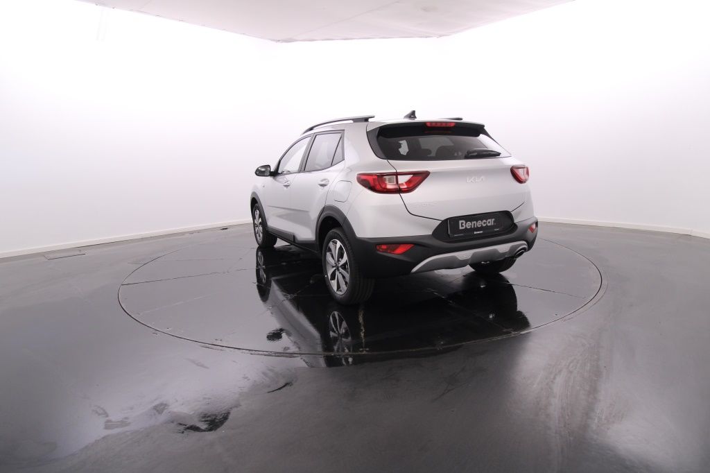 kia-stonic-2024-gasolina-1197cc
