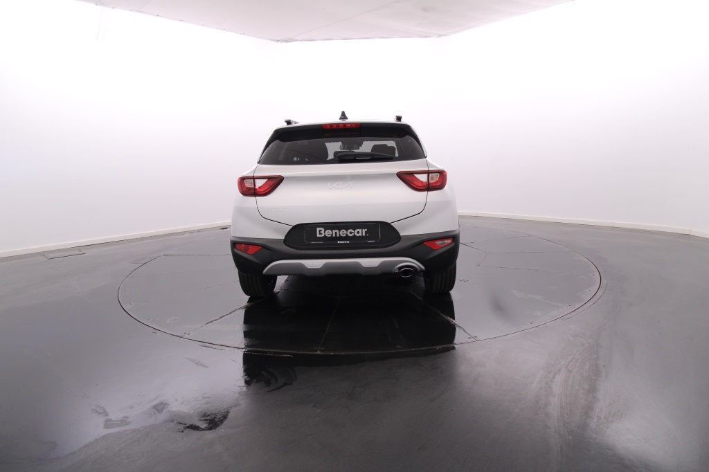 kia-stonic-2024-gasolina-1197cc