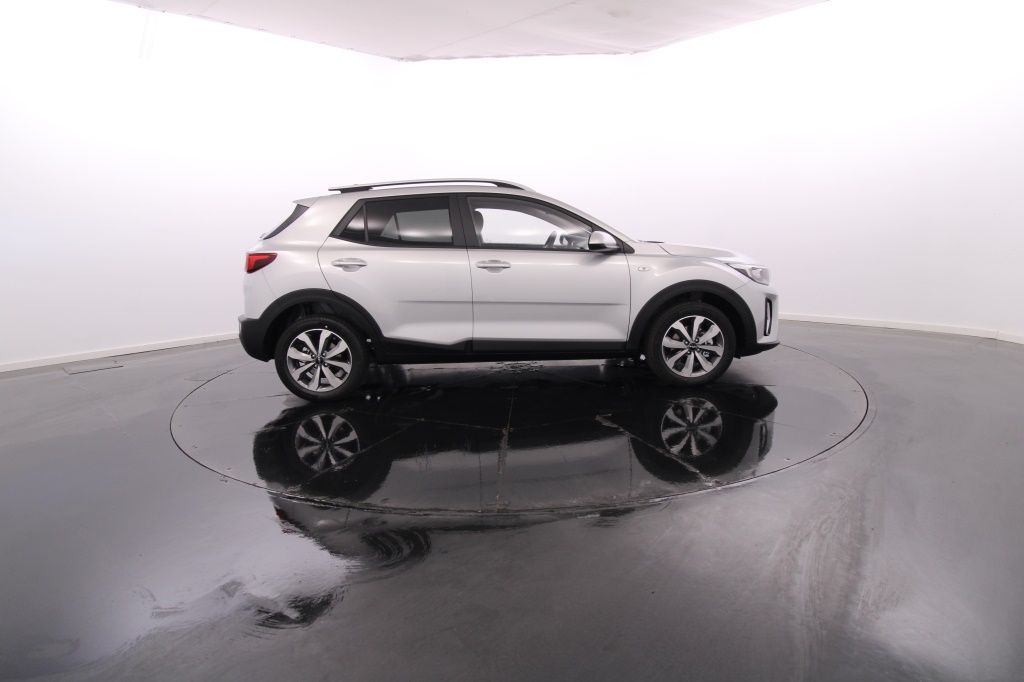 kia-stonic-2024-gasolina-1197cc