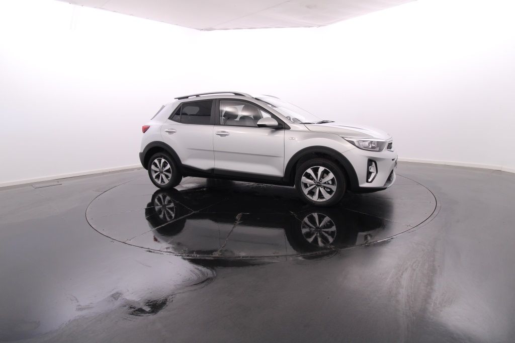 kia-stonic-2024-gasolina-1197cc