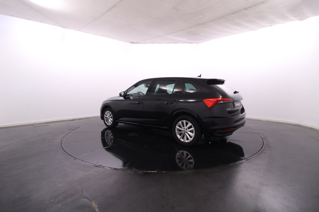 skoda-scala-2024-gasolina-999cc