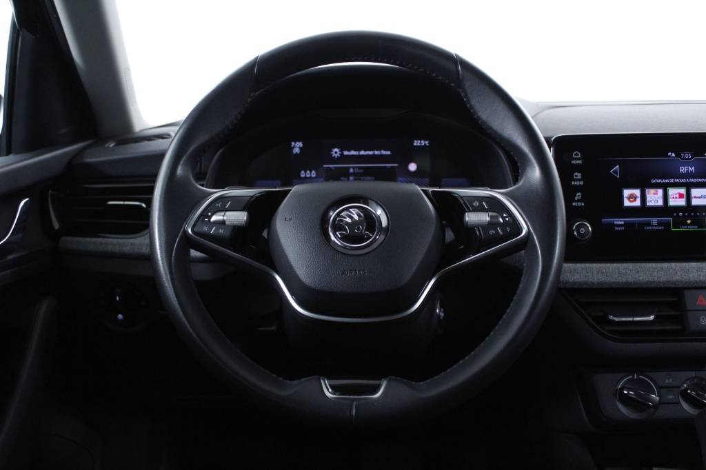 skoda-scala-2024-gasolina-999cc