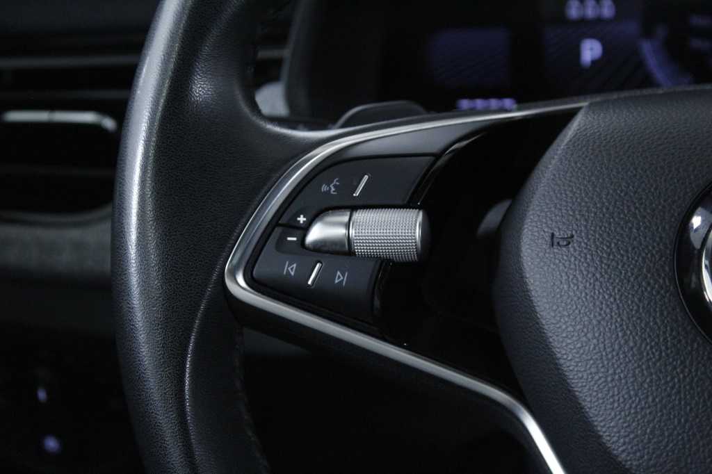 skoda-scala-2024-gasolina-999cc