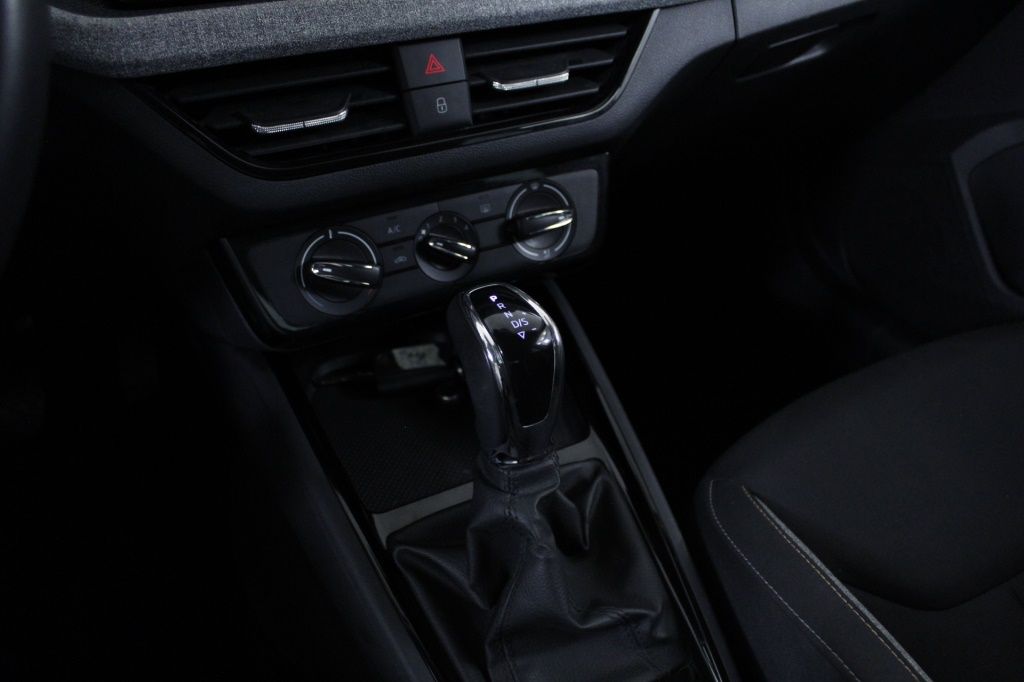 skoda-scala-2024-gasolina-999cc