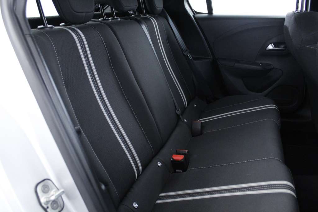 opel-corsa-2024-gasolina-1199cc